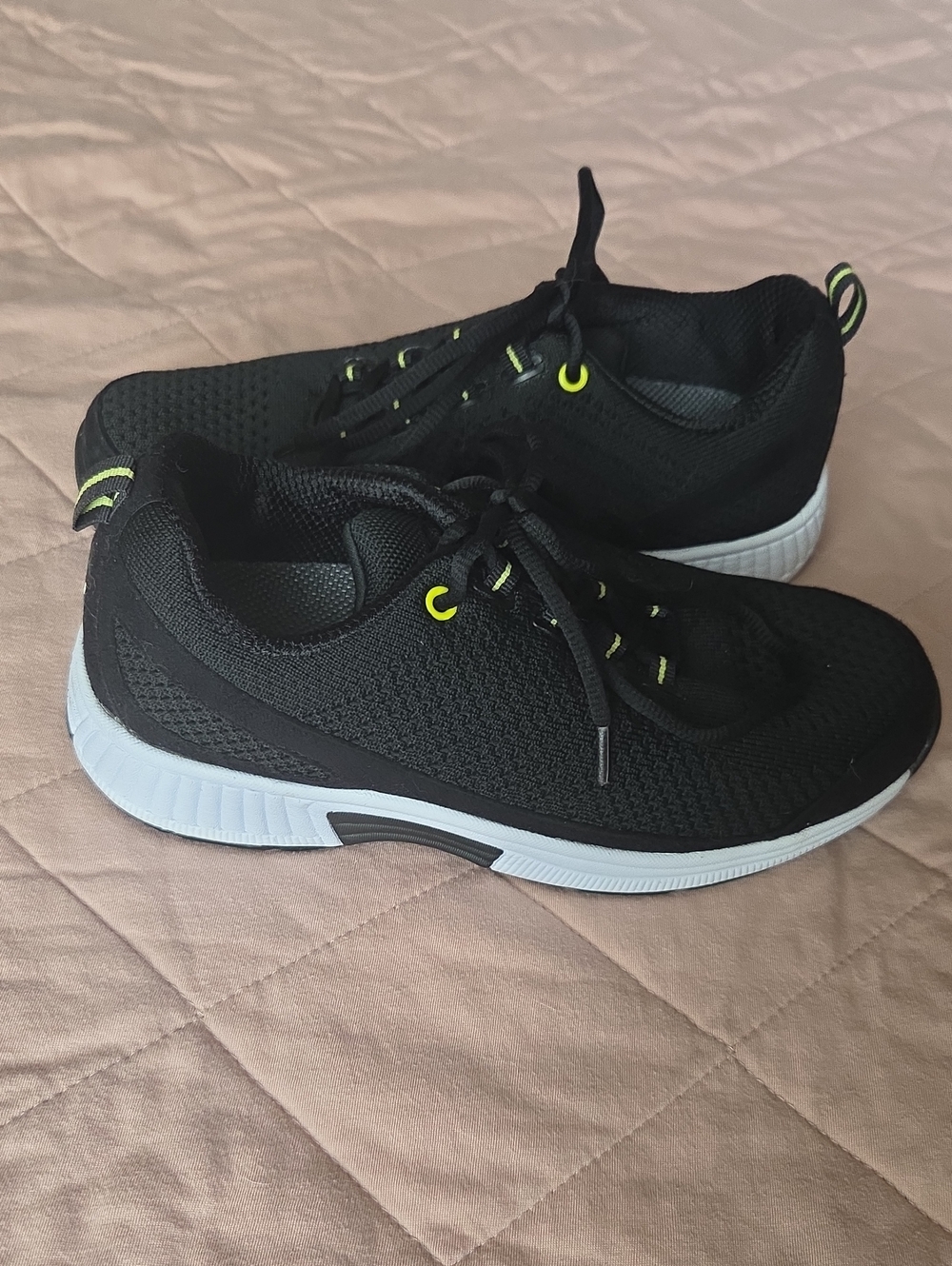 Orthofeet Orthopedic Walking Sneakers Women's Size 7.5 2E X-Wide Model 981